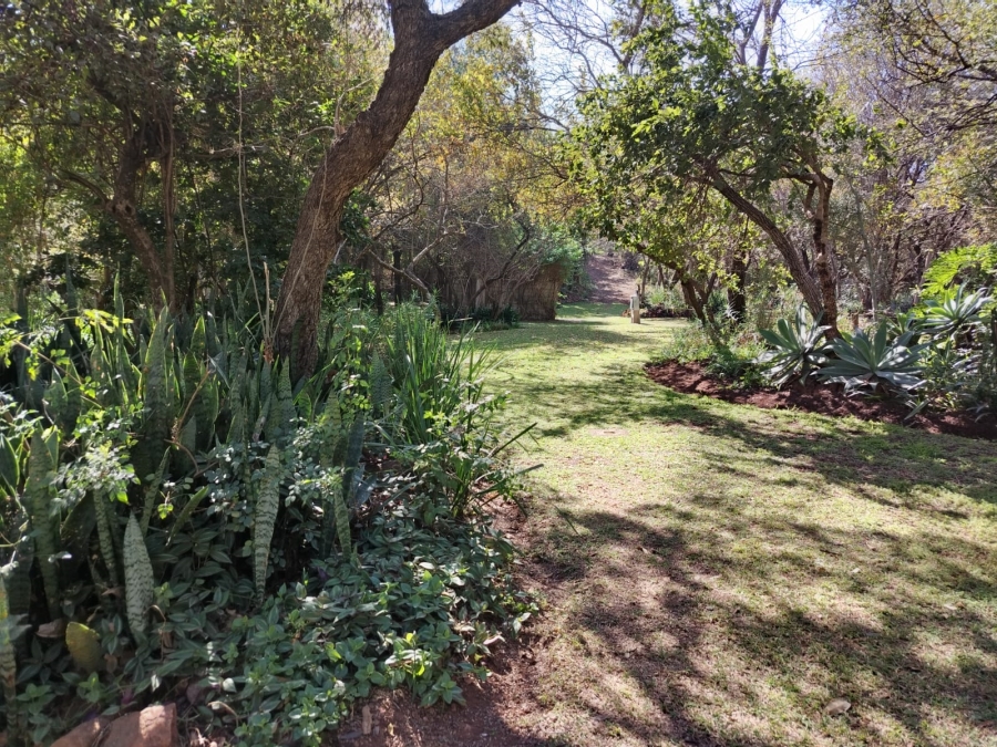 Commercial Property for Sale in Zoutpansdrift A H North West